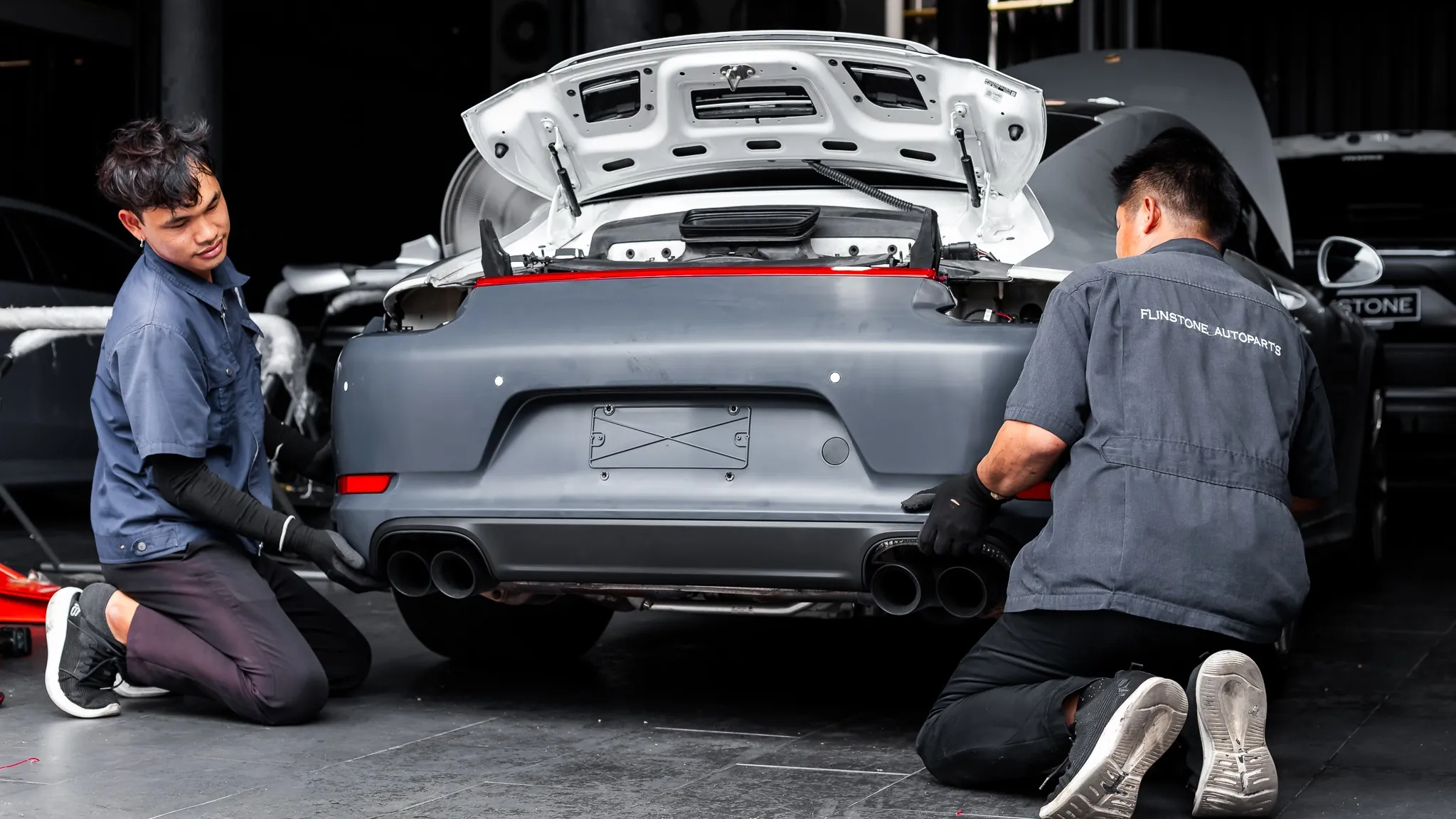 กันชนหลัง Rear Bumper ผลงานติดตั้งจริงที่ Flinstone Autoparts