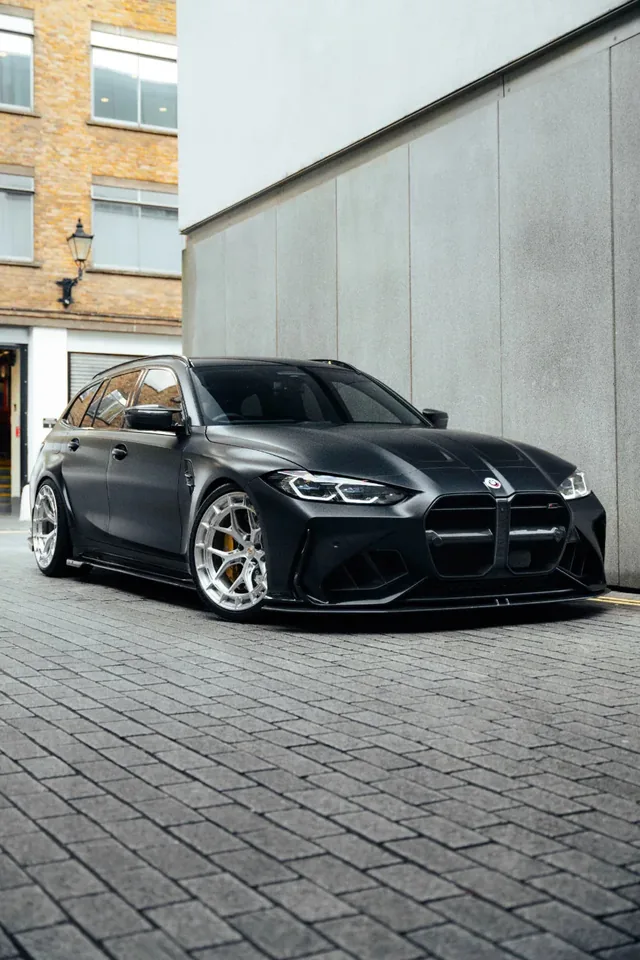 BMW G81 M3 安装 ADRO 套件