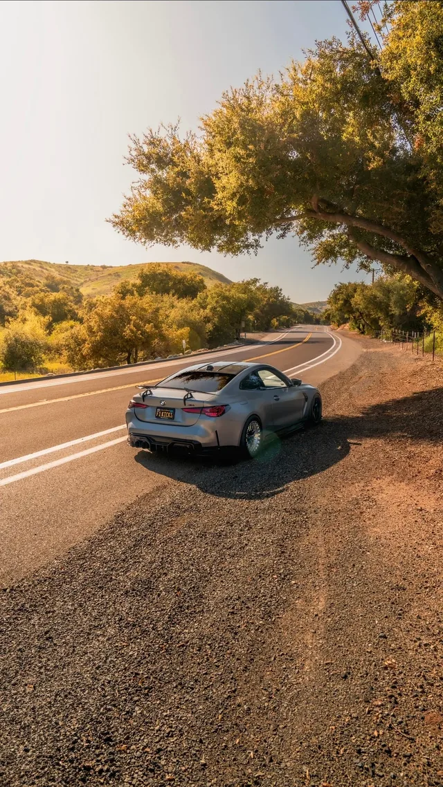 BMW G82 M4 安装 ADRO 套件