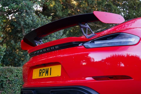 ปีกหลัง (รวมแผ่นปิดปลายปีก) DISSIDENT สำหรับ Porsche 718 GT4 / Spyder 2