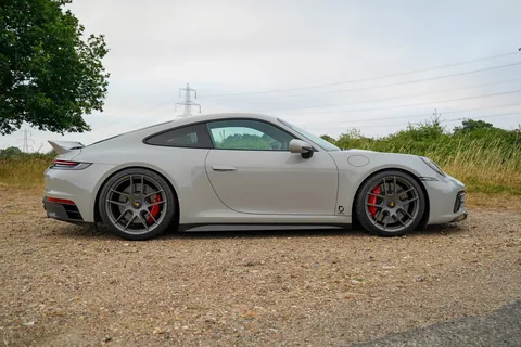 ดิฟฟิวเซอร์ (GTS & Sport Design) DISSIDENT สำหรับ Porsche 911 (992.1) 3