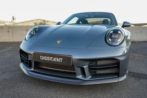 ชุดคาร์บอน Carrera (Carrera Carbon Pack) DISSIDENT สำหรับ Porsche 911 (992.2) 2