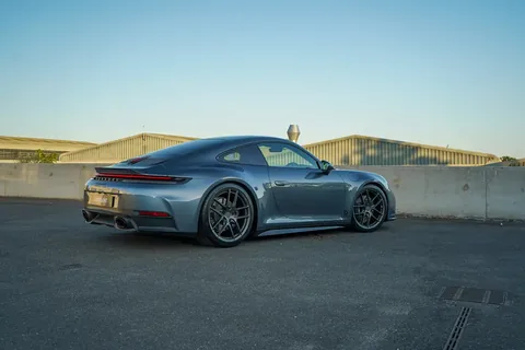 ชุดคาร์บอน Carrera (Carrera Carbon Pack) DISSIDENT สำหรับ Porsche 911 (992.2) 5