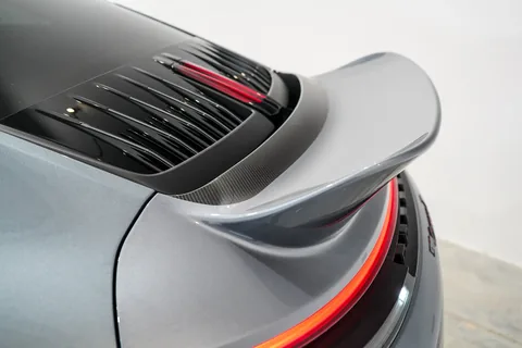 สปอยเลอร์ทรง Ducktail แบบฟิกซ์ (Fixed Ducktail) DISSIDENT สำหรับ Porsche 911 (992.2) 3