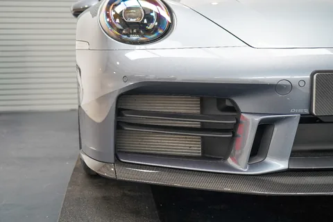 ลิ้นหน้า (GTS & Sport Design) DISSIDENT สำหรับ Porsche 911 (992.2) 3