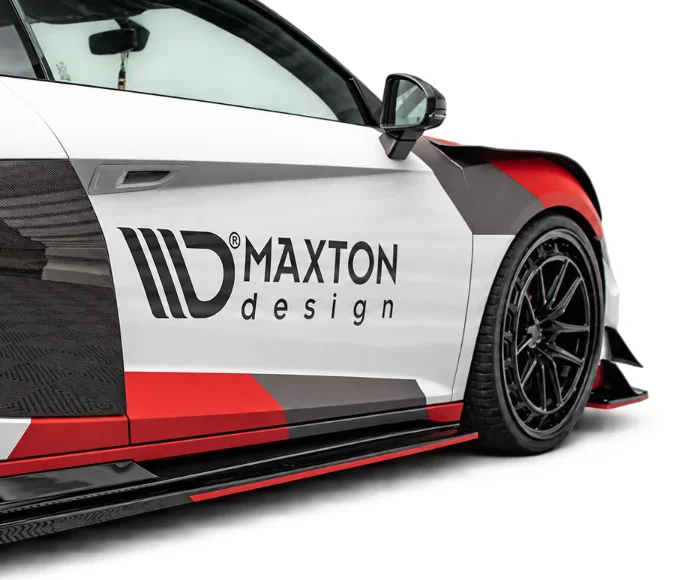 Audi R8 fitted with Maxton Design side skirts