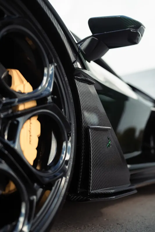 Lamborghini Revuelto with TOPCAR DESIGN R’Evo body kit — Wheel and side mirror