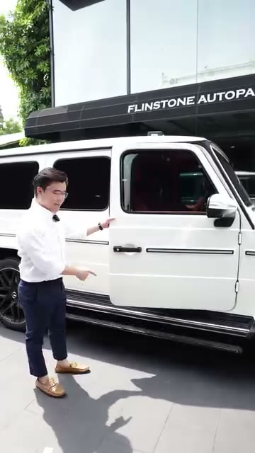 1. KEYLESS จะเปิด-ปิดประตู ไม่ต้องกดที่กุญแจ