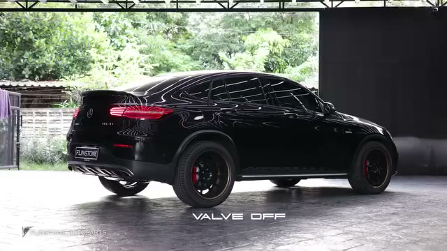 USUS Exhaust สำหรับ Mercedes Benz GLC43 AMG