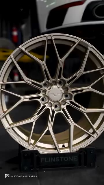 ล้อ USUS FORGED WHEEL (USUS-02) และเบรคแท้ Carbon Ceramic (PCCB) 🇩🇪 สำหรับ PORSCHE 992 Carrera