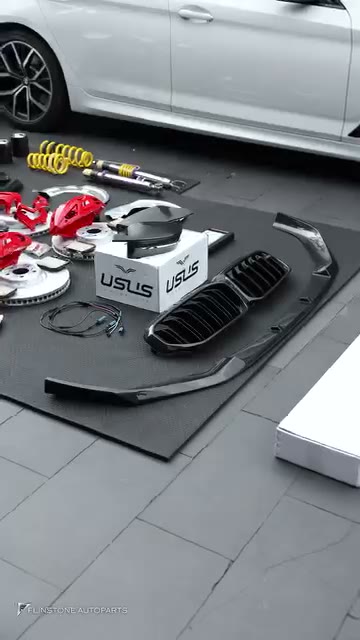 BMW G30 Series 5 getting ready for a big full-car carbon parts kit USUS Autoclave and Forged Wheels USUS…