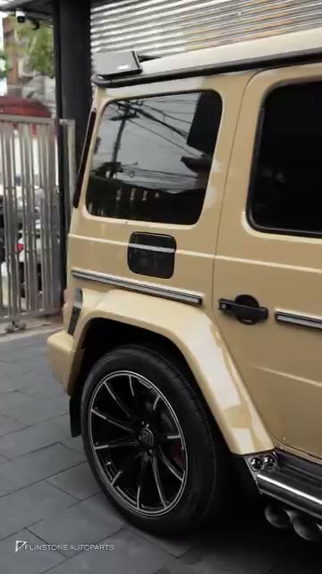 G-Class ติดฟิล์มสีกันรอยจาก DRESDENPROTECTION