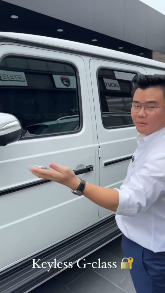 อุปกรณ์ใหม่ล่าสุดสำหรับคนขับ G-Class ที่ช่วยให้การใช้งานสะดวกสบายมากยิ่งขึ้น…