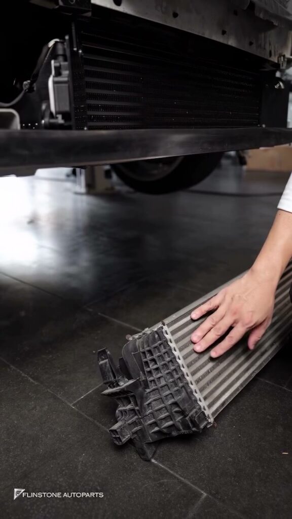 VOLVO V60 แต่งแบบสาย Performamce อย่างแท้จริงครับ ได้ล้อสวยๆจาก USUS FORGED + KW V.3…