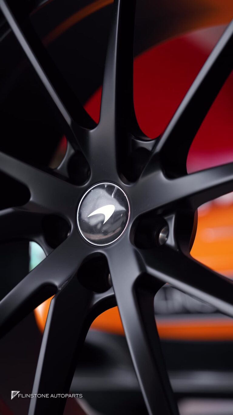 เติมเต็มความสมบูรณ์แบบให้กับ McLaren 720s ด้วยล้อฟอร์จสั่งตัดพิเศษจาก USUS Forged Wheel ครับ…