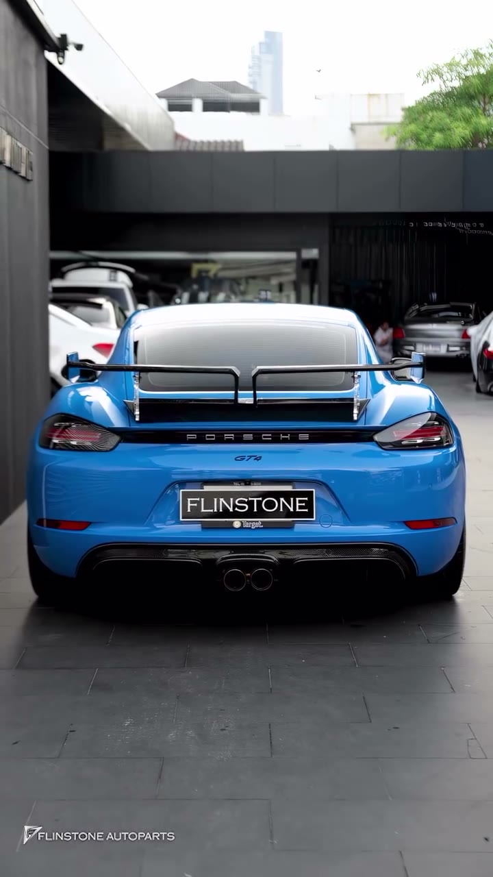 ที่สุดของความเท่! PORSCHE 718 CAYMAN จัดเต็มชุดแต่งคาร์บอนแท้รอบคันจาก USUS AUTOCLAVE 🏁…