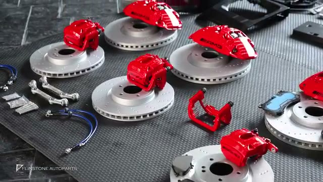 in case anyone does not know yet comparing genuine brake kits G63 AMG 🇩🇪…