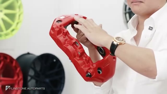 สอนวิธีดูชุดเบรค Mercedes AMG แท้ 💯 ไม่เคยมีที่ไหนนำมาเปรียบเทียบให้ดูกันมาก่อน จากประสบการณ์…