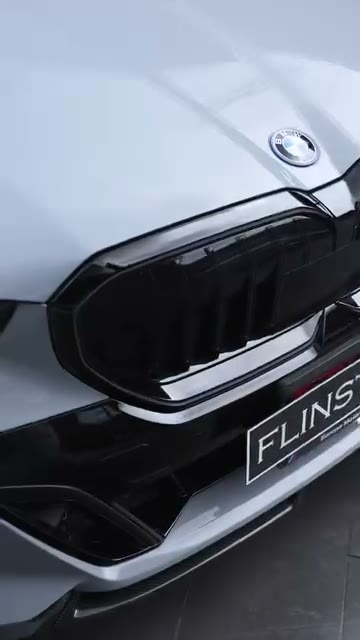 BMW i5 G60 เลือกชุดพาร์ทคาร์บอนรอบคันจาก USUS Autoclave สวยทุกมุมสำหรับงาน Carbon Fiber