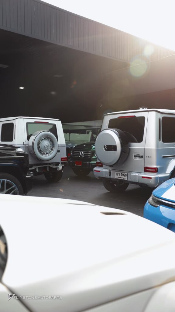 how many cars in the clip…?