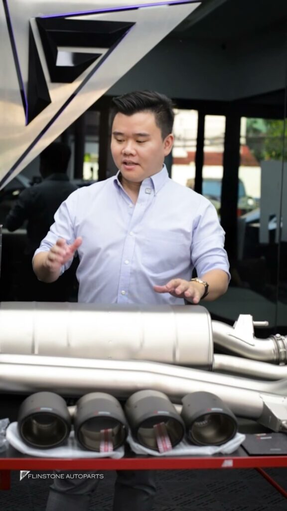 ท่อ AKRAPOVIC สำหรับ PORSCHE Cayenne ปี 2025 รีวิวให้ดูครับว่าในกล่องมีอะไรมาบ้าง…