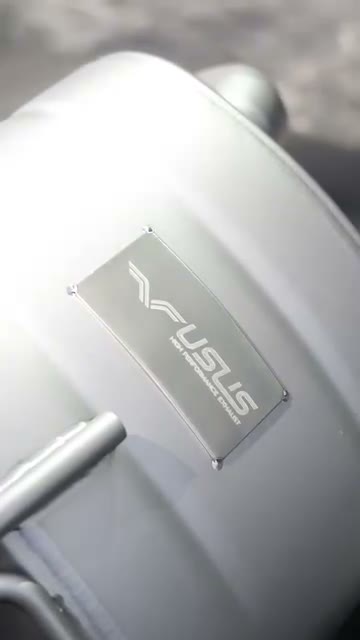 listen to the exhaust clip USUS Tianium for CLE53 AMG