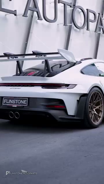 PORSCHE 992 GT3 RS x FLINSTONE AUTOPARTS