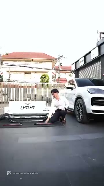 work Carbon Fiber from USUS AUTOCLAVE for PORSCHE CAYENNE COUPE beautiful carbon weave…