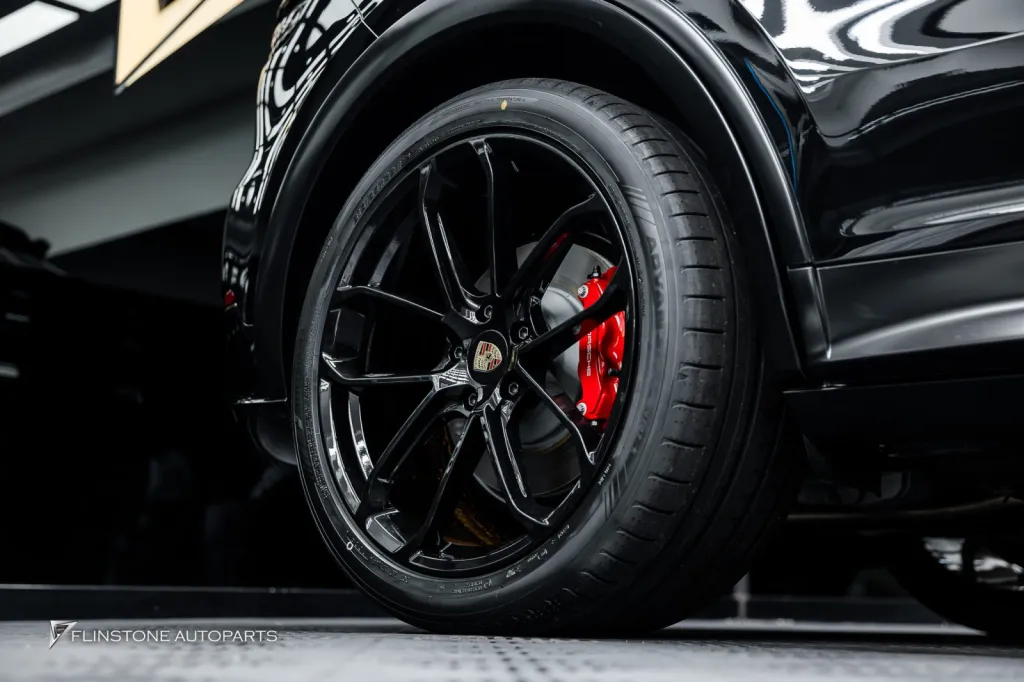 Porsche Cayenne Turbo GT the car that 2(Complete)