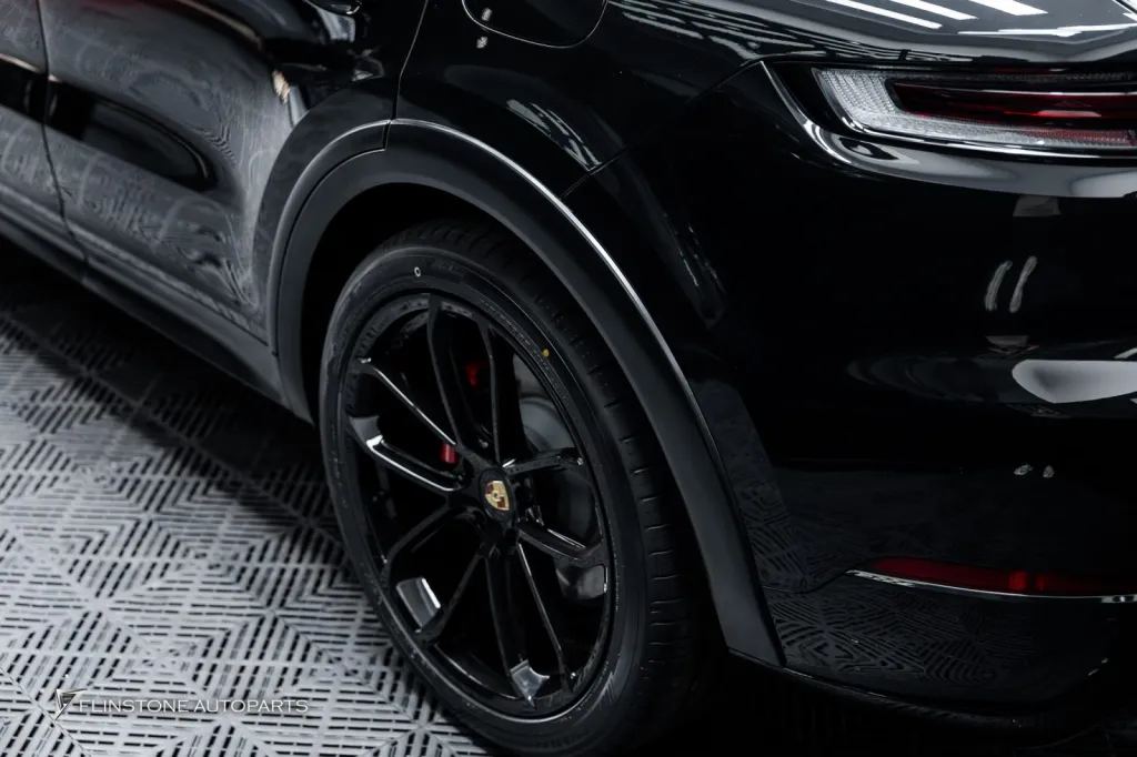 Porsche Cayenne Turbo GT the car that 2(Complete)