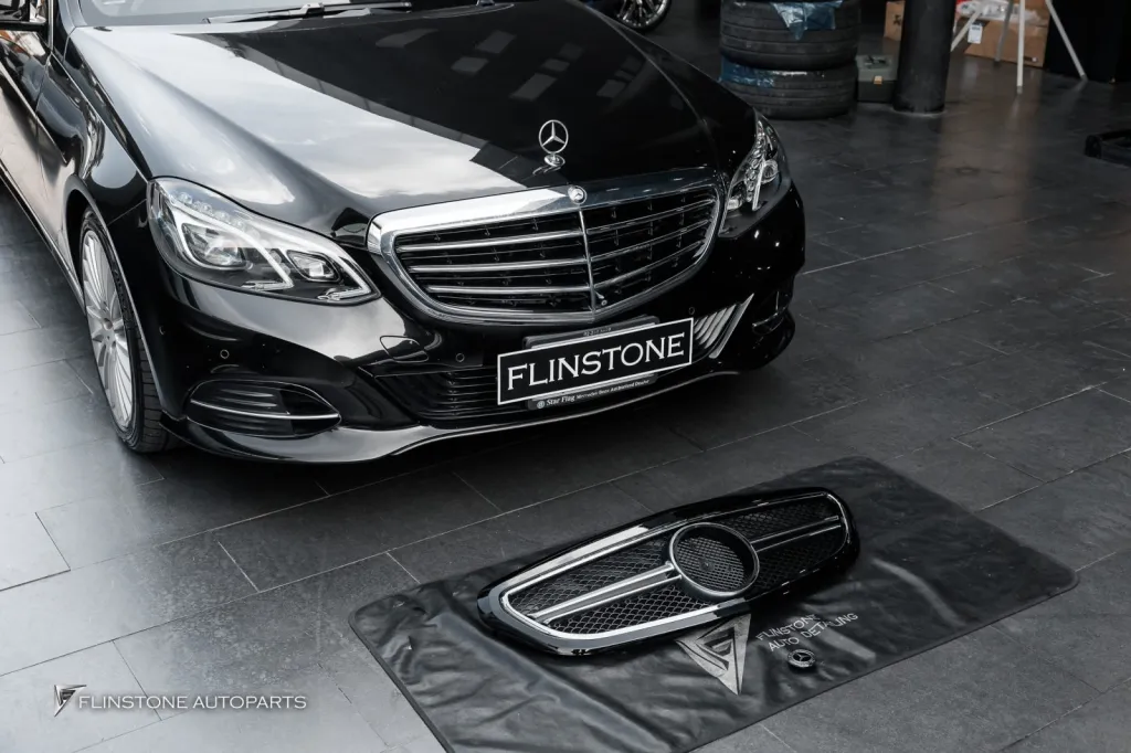 Mercedes Benz W212 กระจัง โลโก้