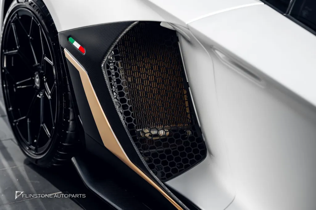 Lamborghini Aventador to SVJ ชุดพาร์ทรอบคัน ภายในอาคันทาร่า