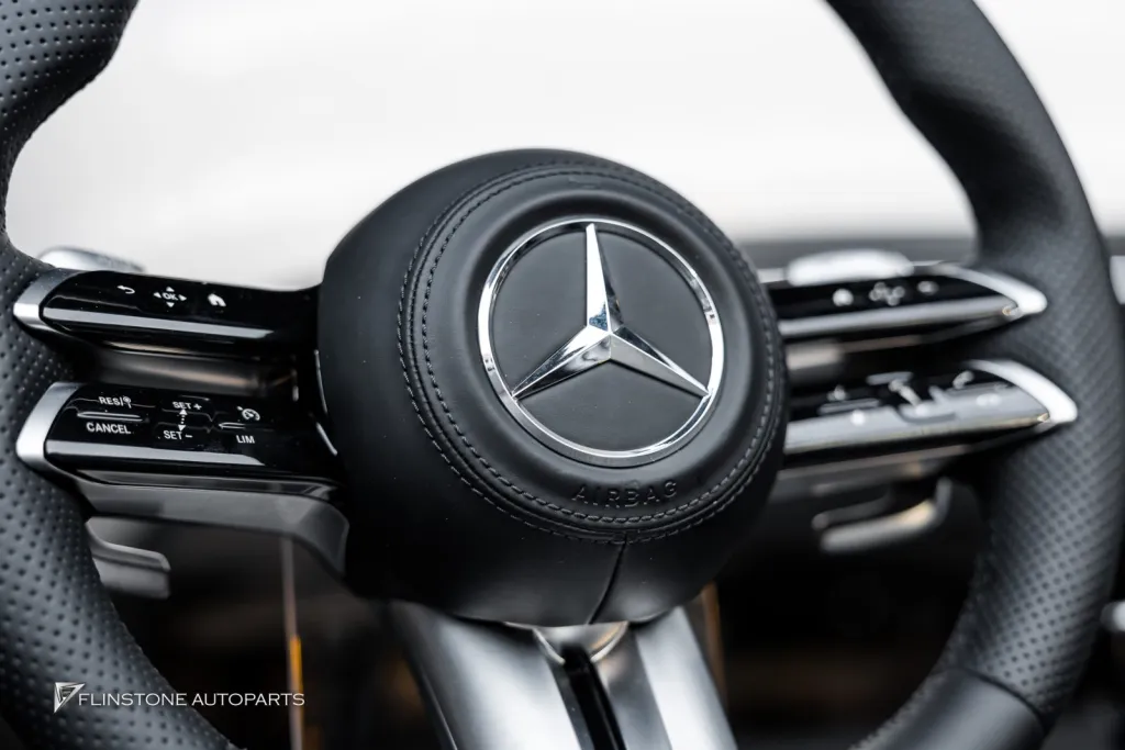 Mercedes Benz W205 ไฟช่องแอร์ ลำโพง พวงมาลัย