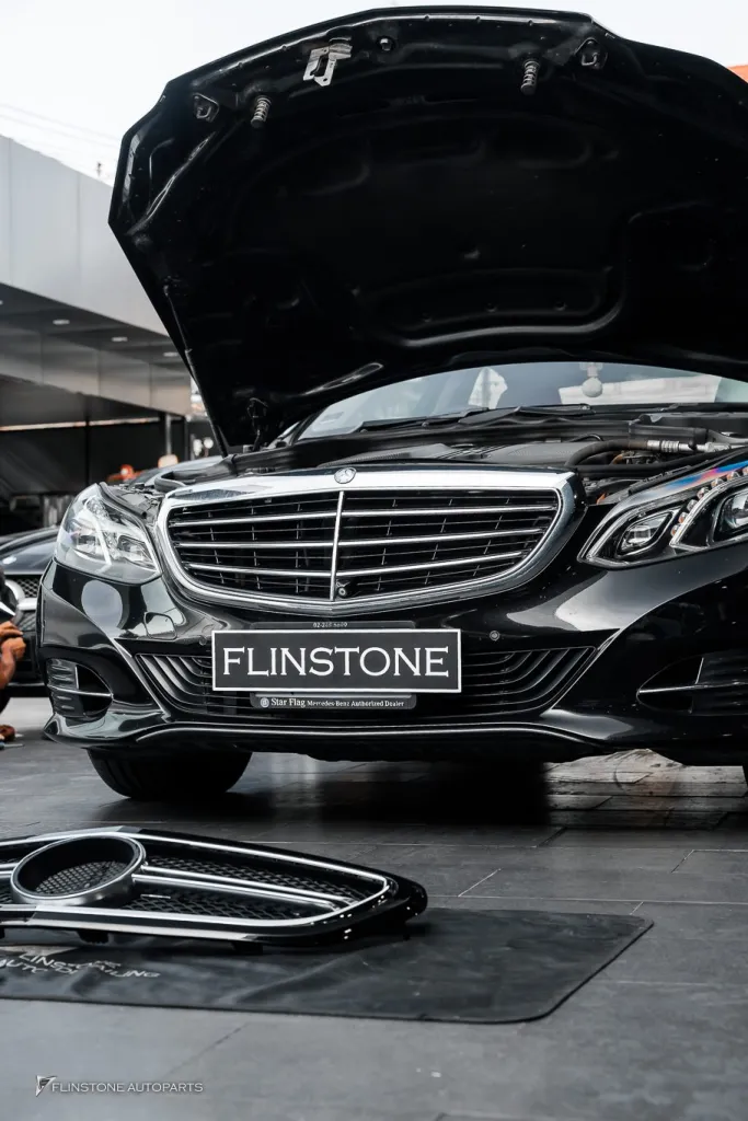 Mercedes Benz W212 กระจัง โลโก้