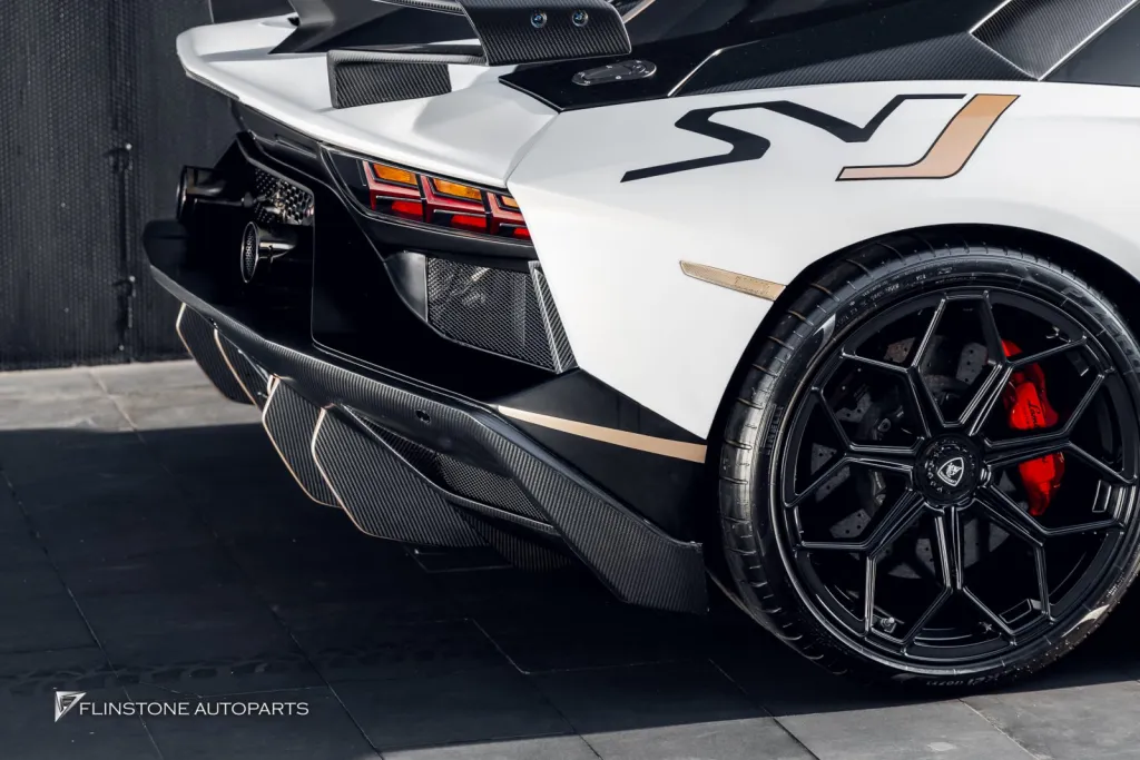 Lamborghini Aventador to SVJ ชุดพาร์ทรอบคัน ภายในอาคันทาร่า