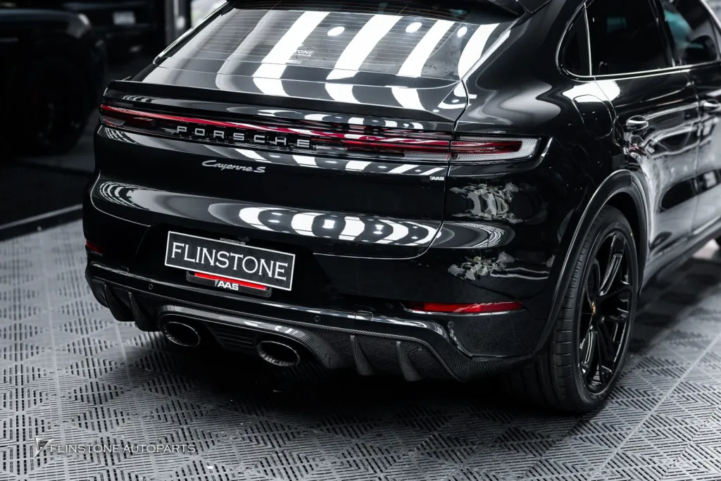 Porsche Cayenne Turbo GT the car that 2(Complete)