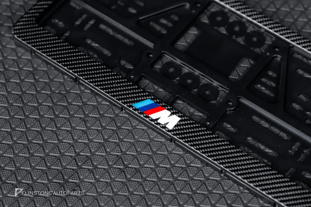 BMW i5 G60 carbon plate frame M Grille LED