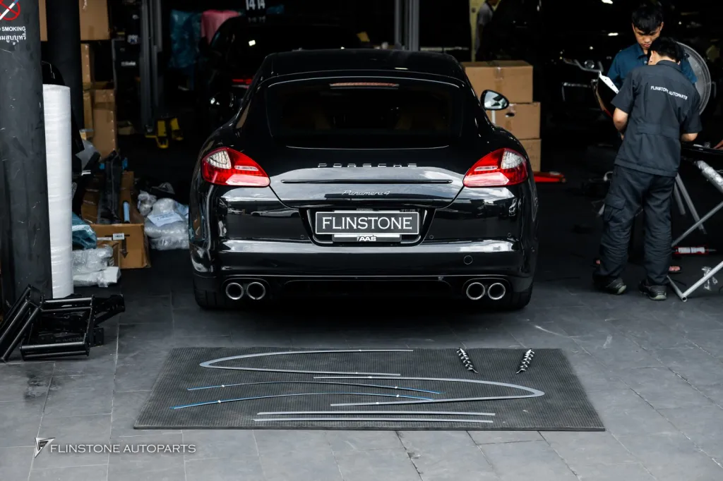 Porsche Panamera 970 คิ้วโครเมี่ยม