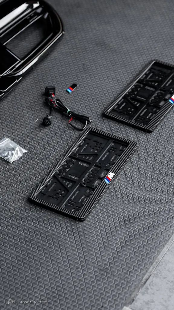BMW i5 G60 carbon plate frame M Grille LED