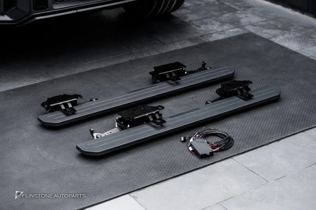Mercedes Benz Gclass บันไดไฟฟ้า V2