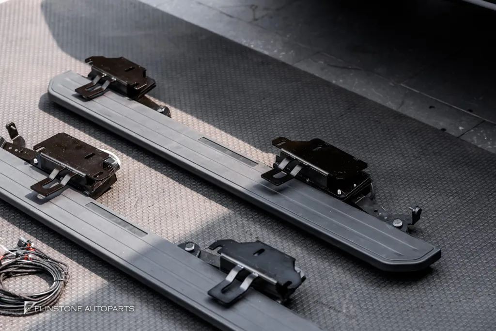 Mercedes Benz Gclass บันไดไฟฟ้า V2