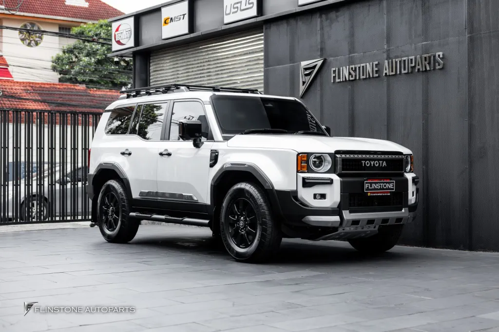 Toyota Land Cruiser บันได แรคหลังคา ฟิล์ม