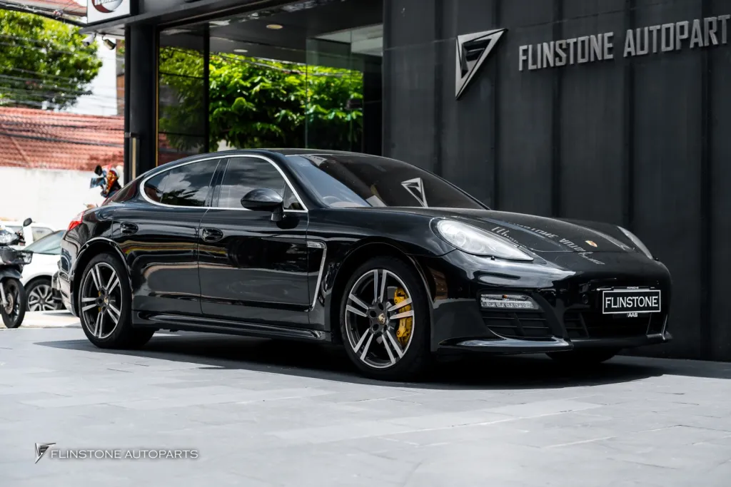 Porsche Panamera 970 คิ้วโครเมี่ยม