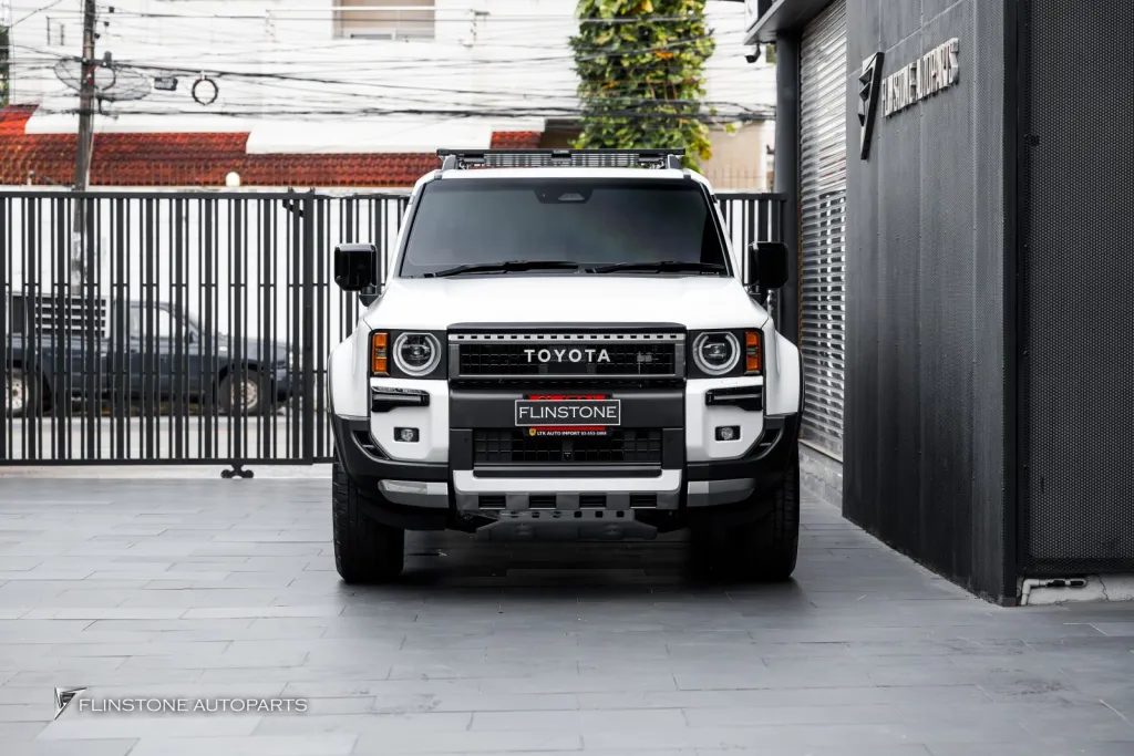 Toyota Land Cruiser บันได แรคหลังคา ฟิล์ม