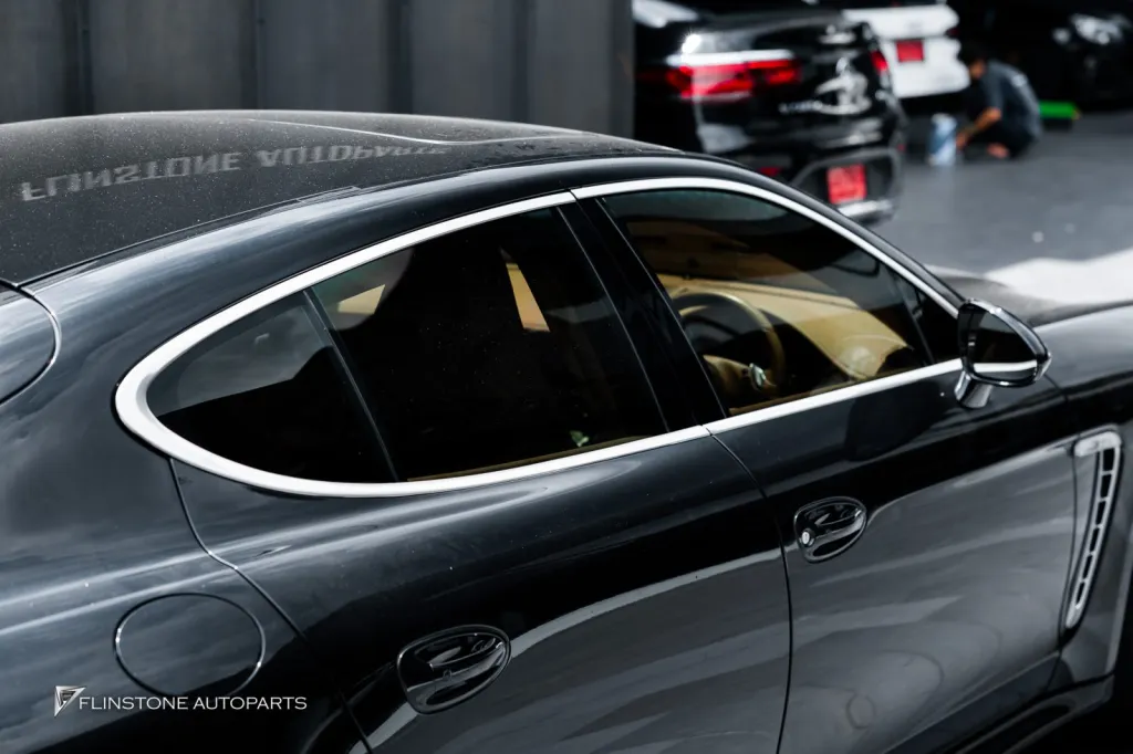 Porsche Panamera 970 คิ้วโครเมี่ยม