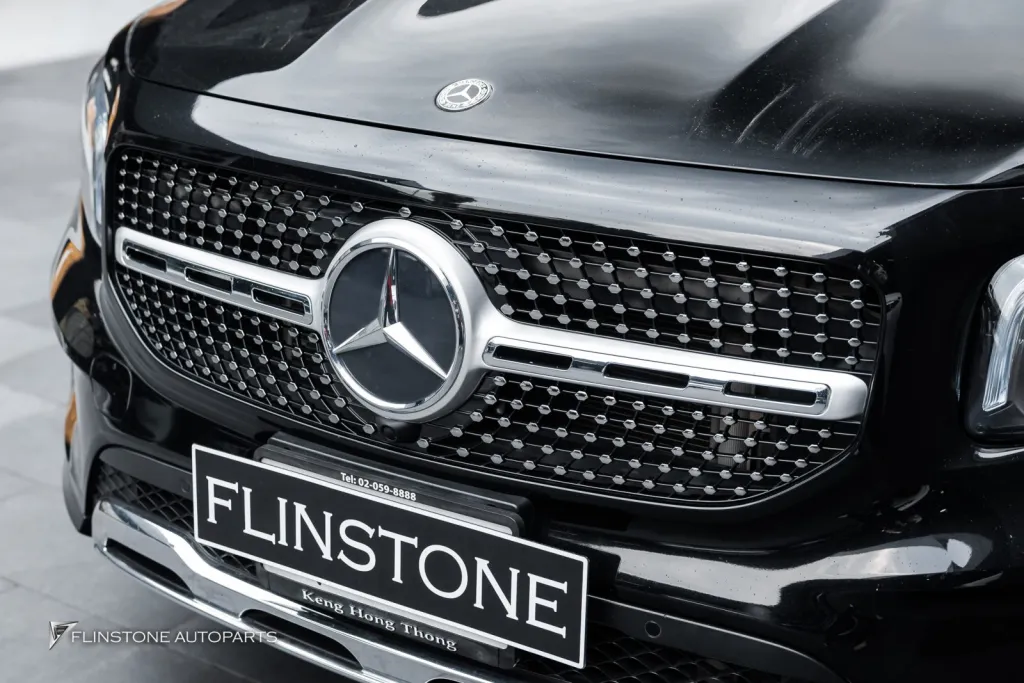 Mercedes Benz GLB กระจัง
