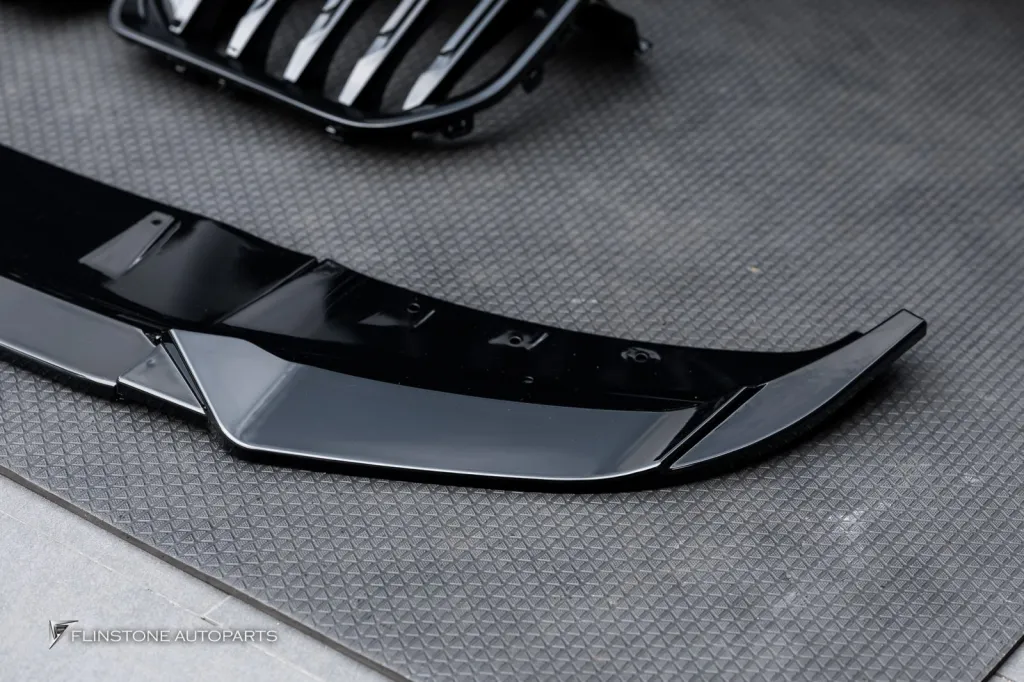 BMW X1 กระจัง ลิ้น