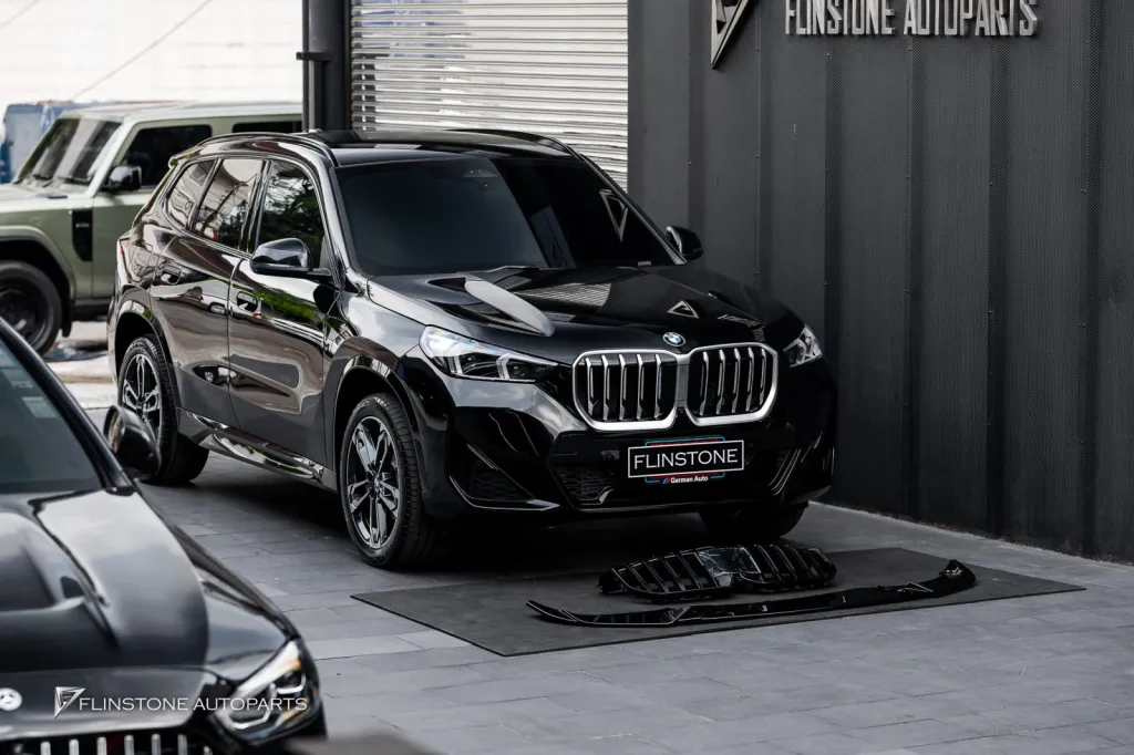 BMW X1 กระจัง ลิ้น