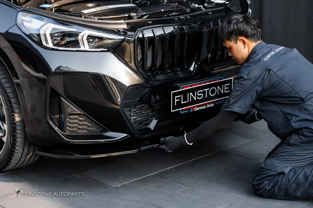 BMW X1 กระจัง ลิ้น