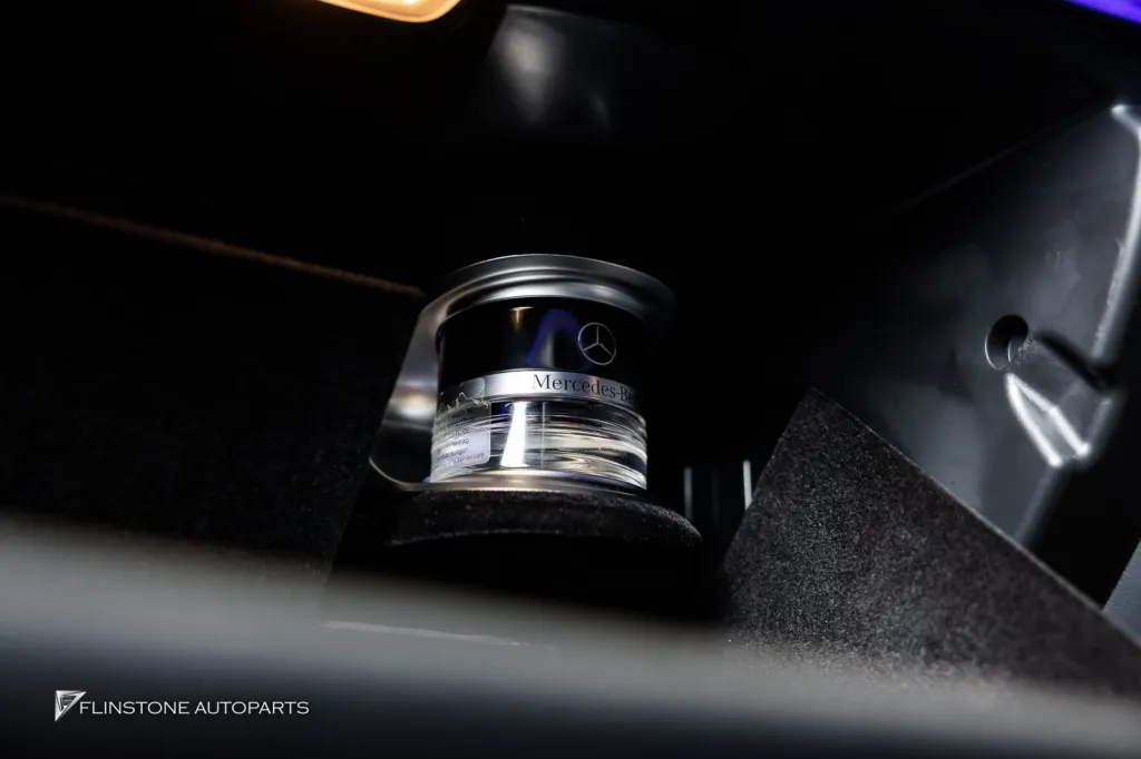 Mercedes Benz GLS กระจกบานหน้า เบาะนวด น้ำหอม Acc
